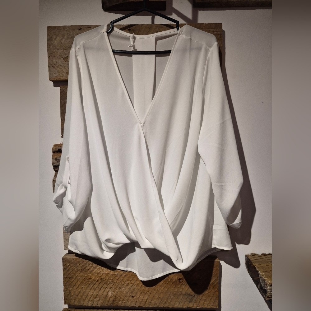 Lush White V-Neck Blouse